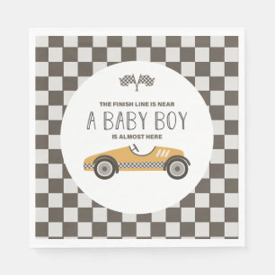 Vintage-gelbes-Rennwagen-Baby-Shower Serviette