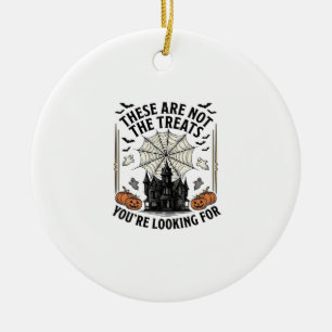 Vintage-Halloween-Geist-Behandlung-Shirt-Design_1 Keramik Ornament