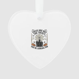 Vintage-Halloween-Geist-Behandlung-Shirt-Design_1 Ornament