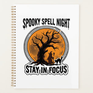 Vintage-Halloween-Hexenbaum und Grafik einer schwa Planer