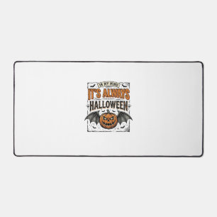 Vintage-Halloween-Kürbis-Fledermaus-Typografie-Shi Schreibtischunterlage