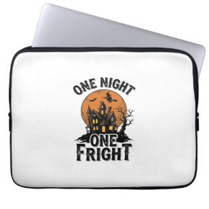 Vintage Halloween Spuk Hexen Mond Grafik_1 Laptopschutzhülle