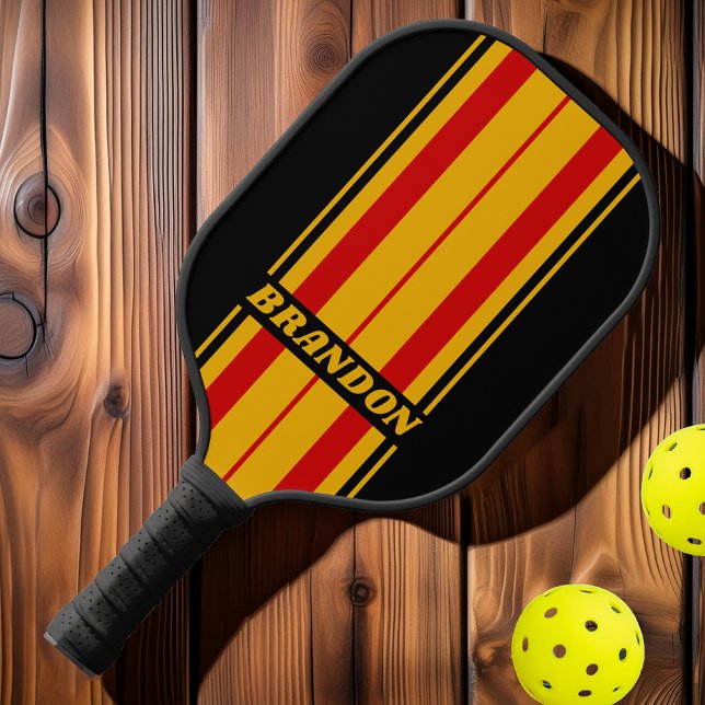 Vintage Hauptstadt Stadtrandstreifen mit Namen Pickleball Schläger (Von Creator hochgeladen)