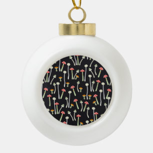 Vintage-Herbstpilzmuster-Design. Keramik Kugel-Ornament