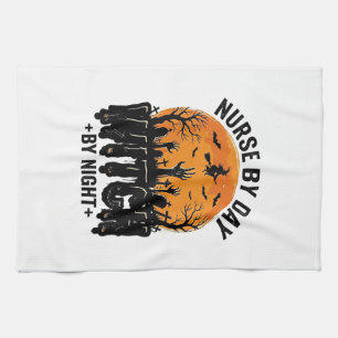 Vintage-Hexenkrankenschwester-Halloween-Design_1 Geschirrtuch