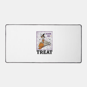 Vintage Honk Or Treat Hexen-Gans Halloween-Shirt_ Schreibtischunterlage