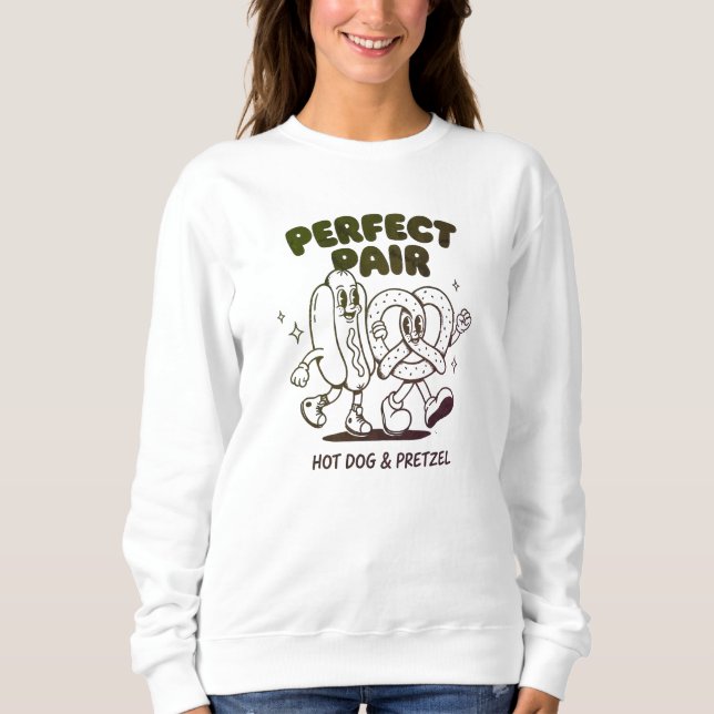 Vintage Hot Dog and Pretzel Mascot - Retro Sweatshirt (Vorderseite)