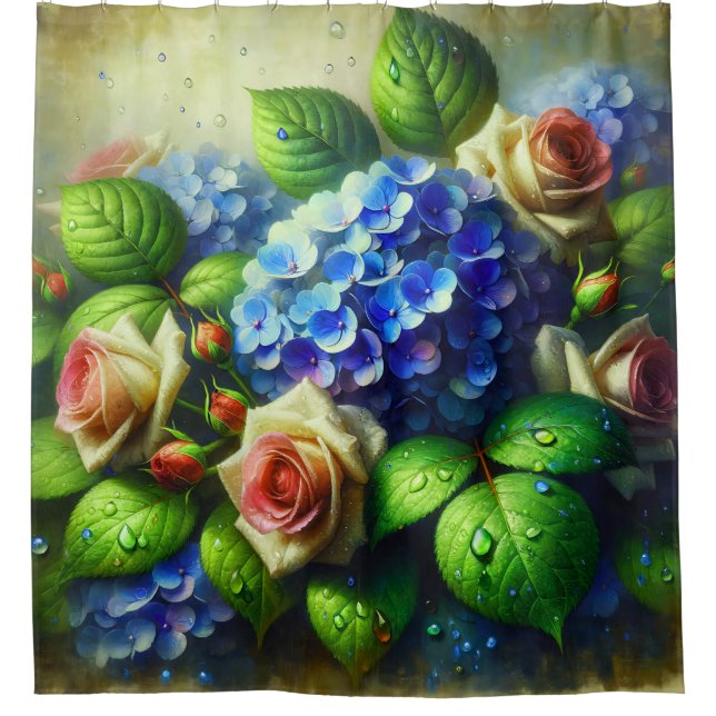 "Vintage Hydrangeas und Rose in Regen" Duschvorhang (Vorderseite)