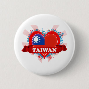 Vintage i-Liebe Taiwan Button