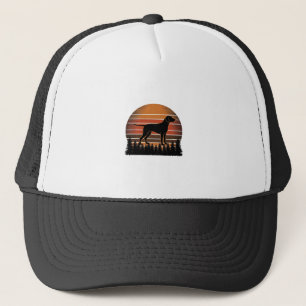 Vintage-Jagdhund-Sonnenuntergang-Wald-Vektordesign Truckerkappe