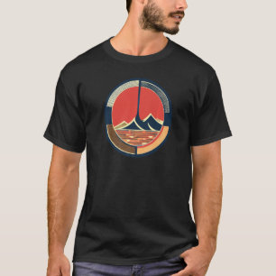 Vintage Japanese Samurai Warrior Retro Grunge Gift T-Shirt