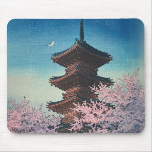 Vintage japanischer Holzschnitt Pagode am Frühling Mousepad