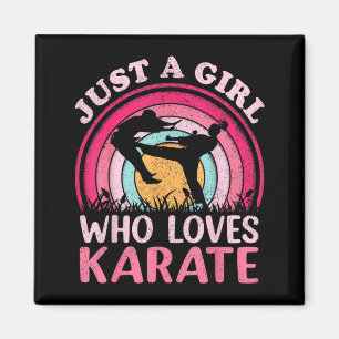 Vintage Karate Kampfsport Ein Mädchen, das es lieb Magnet
