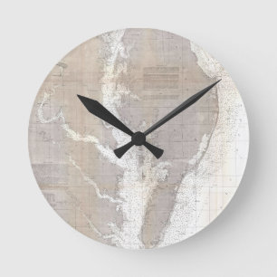 Vintage Karte der Chesapeake-Bucht (1866) Runde Wanduhr