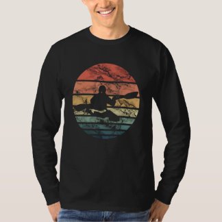Vintage Kayak   Lake Life Boating Paddler Canoe Ka T-Shirt