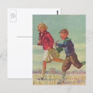 Vintage Kinder, die zur Schule gehen und Bücher fü Postkarte