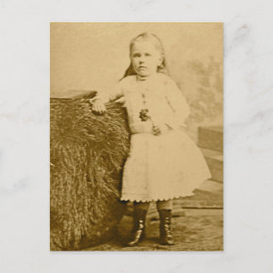 Vintage Kinderportraits - Mädchen in Spitzenschuhe Postkarte