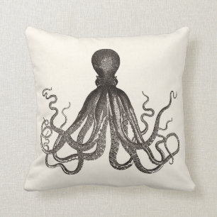 Vintage Kraken-Illustration in Sepia Kissen