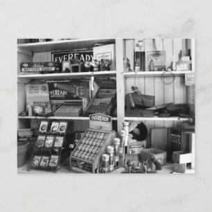 Vintage Lagerschränke Postkarte