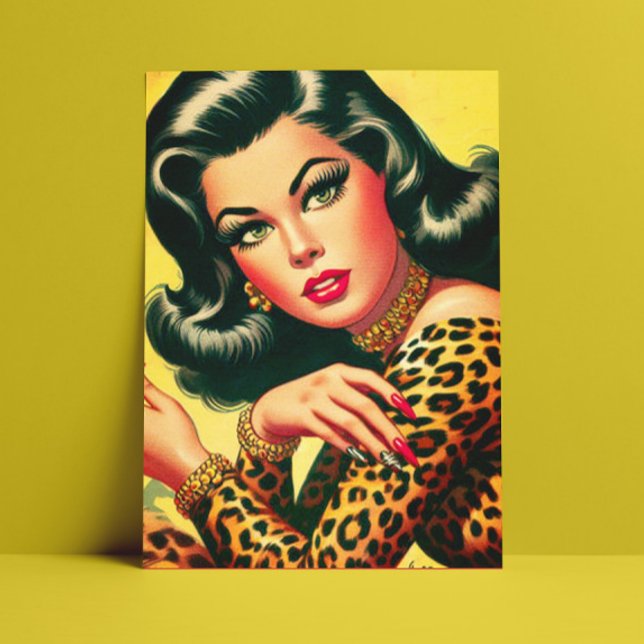 Vintage Leopard Print Girl Postkarte (Von Creator hochgeladen)