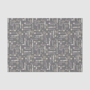 Vintage Löffel und Schlüssel auf Grau Seidenpapier