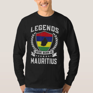 Vintage mauritische Flaggenlegenden wurden in Maur T-Shirt