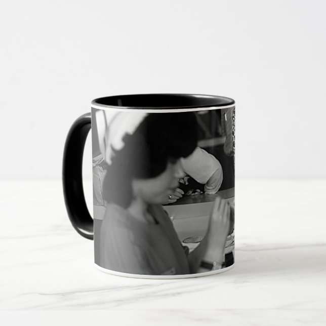 Vintage Mie Mikimoto-Perlenfabrik C Tasse (Vorderseite Links)