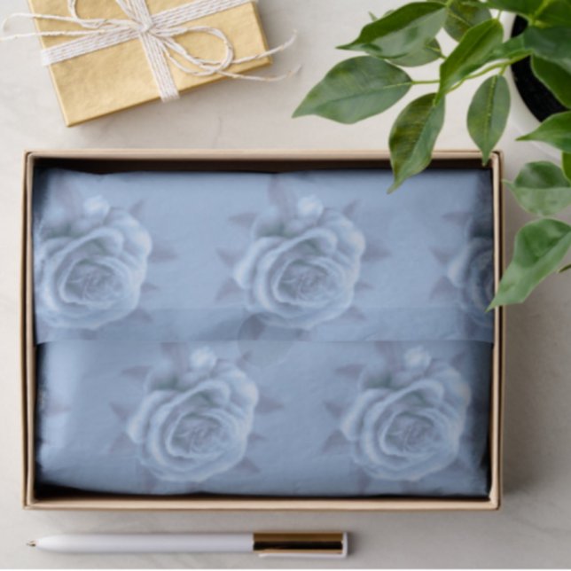 Vintage Misty Blue Roses Gift Decoupage Seidenpapier (Misty blue roses for gifts or crafts)