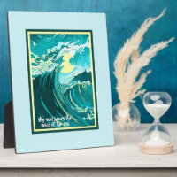Vintage Mondkunst über einem Sturmmeer mit Zitat