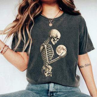 Vintage-Mondlicht-Skelett mit Vollmond-Gothik-Moti T-Shirt