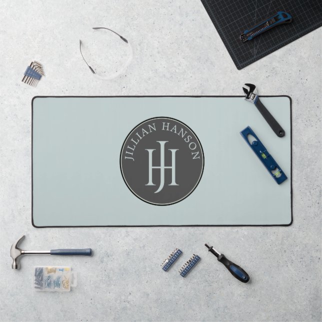 Vintage Monogram Name Logo Smoky Blue Green Schreibtischunterlage (Arbeitsplatz)