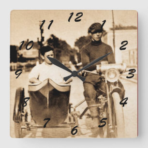 Vintage Motorrad und Beiwagen Old School Cool Quadratische Wanduhr