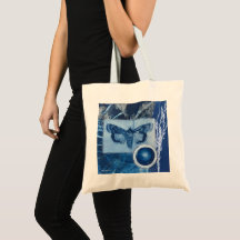 Vintage-Motten-Collage Cyanotypie Alltags-Kunst