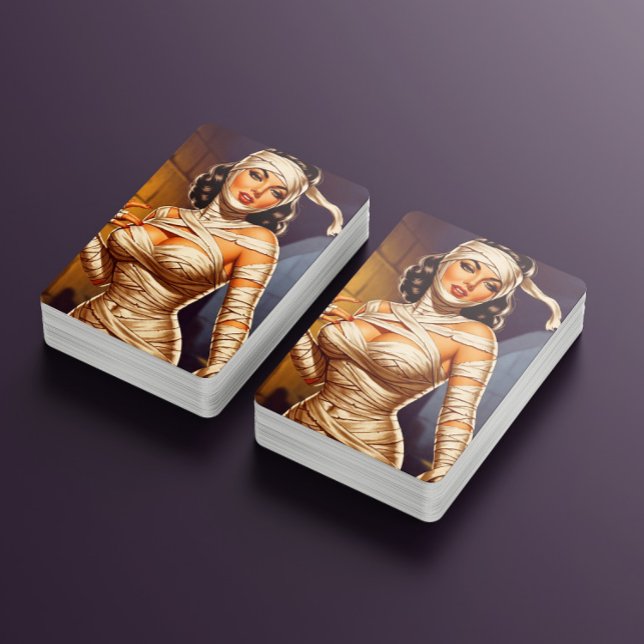 Vintage-Mumie-Pin-up Spielkarten (Von Creator hochgeladen)