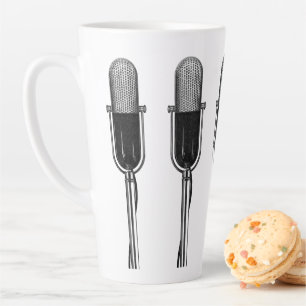 Vintage-Musik, Retro-Mikrofon im alten Stil Milchtasse