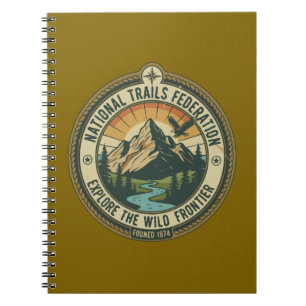 Vintage Nationalpark Wandern & Abenteuer Emblem Notizblock
