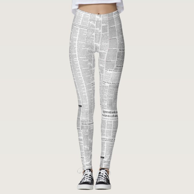 Vintage newspaper collage – retro newspaper print leggings (Vorderseite)