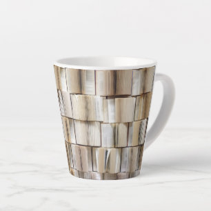 Vintage offene Buchseiten Milchtasse