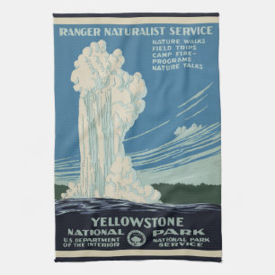 Vintage Old Faithful im Yellowstone-Nationalpark Geschirrtuch