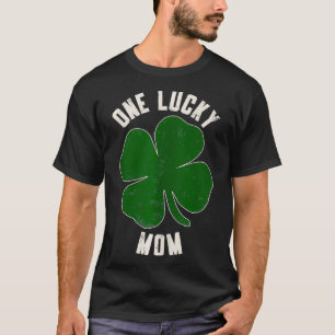 Vintage One Lucky Mom Klee Shamrocks St Patricks T-Shirt