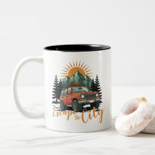 Vintage Overland 4x4 Abenteuer Flucht aus der Stad Zweifarbige Tasse