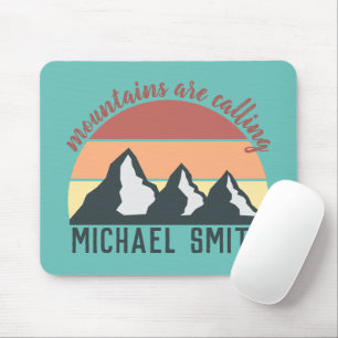 Vintage-Pastellberge rufen Monogramm-Himmel Mousepad