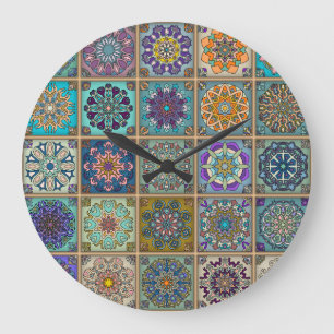 Vintage patchwork with floral mandala elements große wanduhr