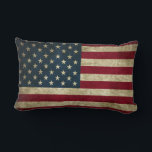 Vintage Patriotic Rustic Grunge USA Fahne Lendenkissen<br><div class="desc">Feiern Sie Ihre Liebe für die USA mit unserem Vintagen Patriotic Rustic Grunge American Flag Throw Kissen. Dieses stilvolle Kissen zeichnet sich durch ein wunderbar bedrücktes amerikanisches Fahnen-Design aus, das der Wohngestaltung eine Touch rustikalen Charmes verleiht. Dieses aus hochwertigen Materialien gefertigte Kissen bietet Komfort und Haltbarkeit und eignet sich ideal...</div>