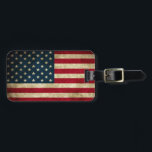 Vintage patriotische amerikanische Flagge Gepäckanhänger<br><div class="desc">Fühlen Sie sich frei,  den Entwurf entsprechend Ihren eigenen Präferenzen zu ändern. Sie können den Entwurfsstandort,  die Orientierung,  die Hintergrundfarben und die Größe ändern. Auch Sie addieren möglicherweise Ihren eigenen Text oder Slogan-Set sein Schriftart,  Standort und Größe,  alle,  um das entscheidende persönliche Geschenk für Sie und Ihre geliebten herzustellen.</div>