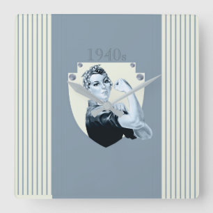 Vintage patriotische Retro-Kriegsfrau der 1940er J Quadratische Wanduhr