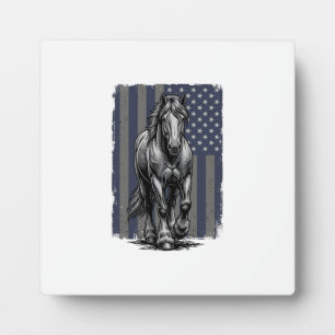 Vintage-patriotische Zugpferd-Flagge Vektor-Design Fotoplatte