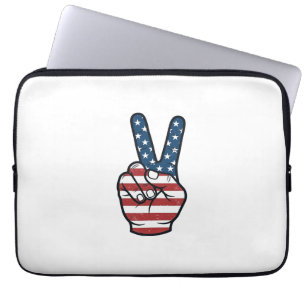 Vintage patriotisches Friedenszeichen Hand Vektor  Laptopschutzhülle