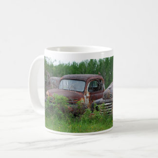 Vintage-Patrona eines rostigen Lastwagens Kaffeetasse