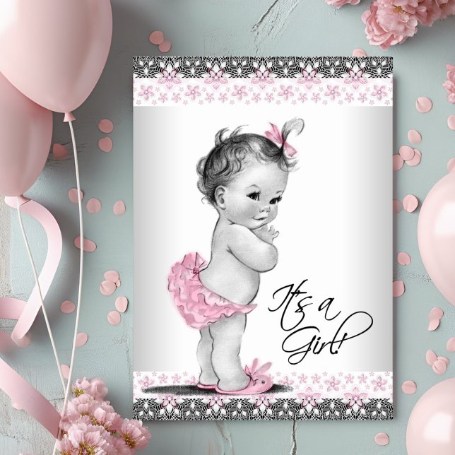 Vintage Pink und Gray Baby Girl Dusche Einladung (Adorable vintage baby girl  with ruffle pants on a pretty pink lace background. )